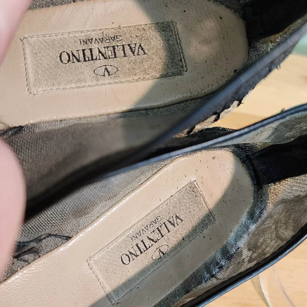 Valentino Garavani Black Lace Espadrille Loafers Flats Lighweight Designer sz 37